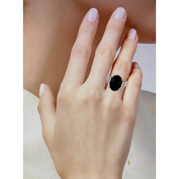 Gump's 14K Gold Oval Nephrite & Diamond Accent Cocktail Ring For Women 8.75 - Picture 5 of 6